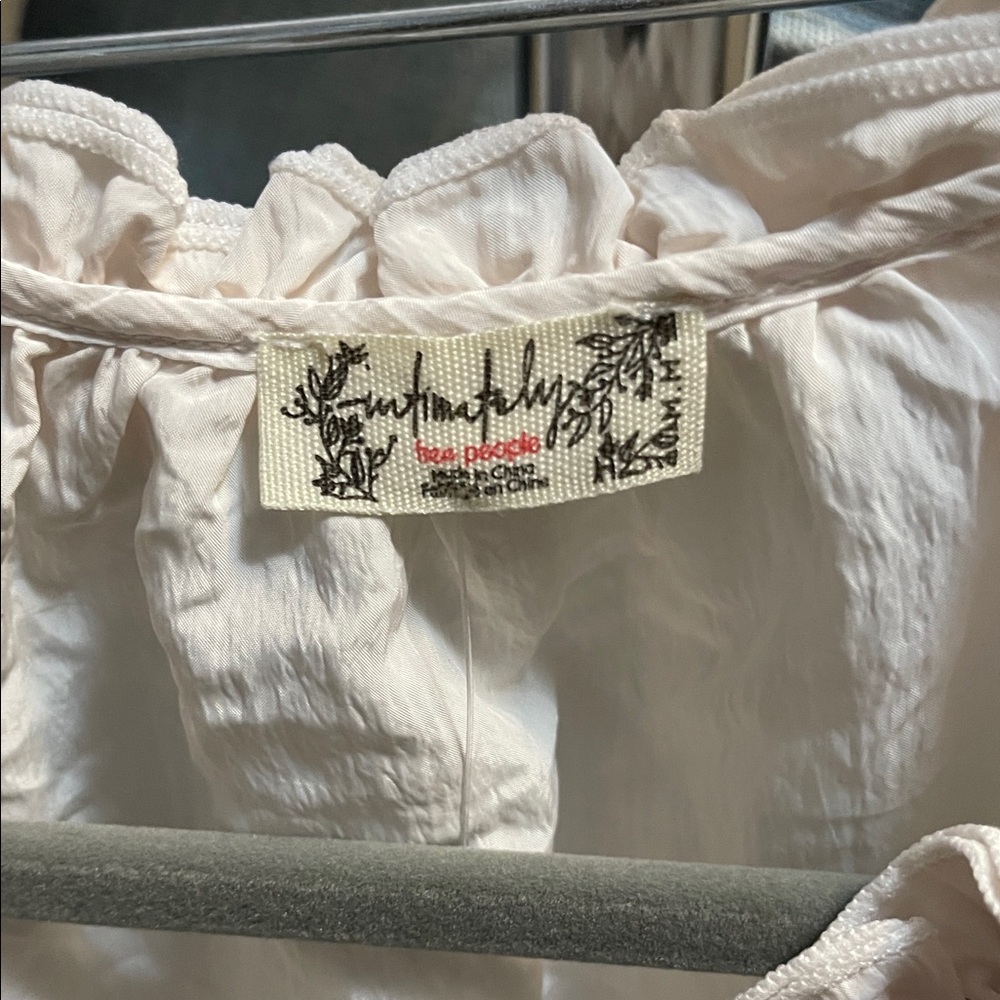 Intimately FP Forever Young Bed Jacket In White Alyssum
Free People - Picture 4 of 5